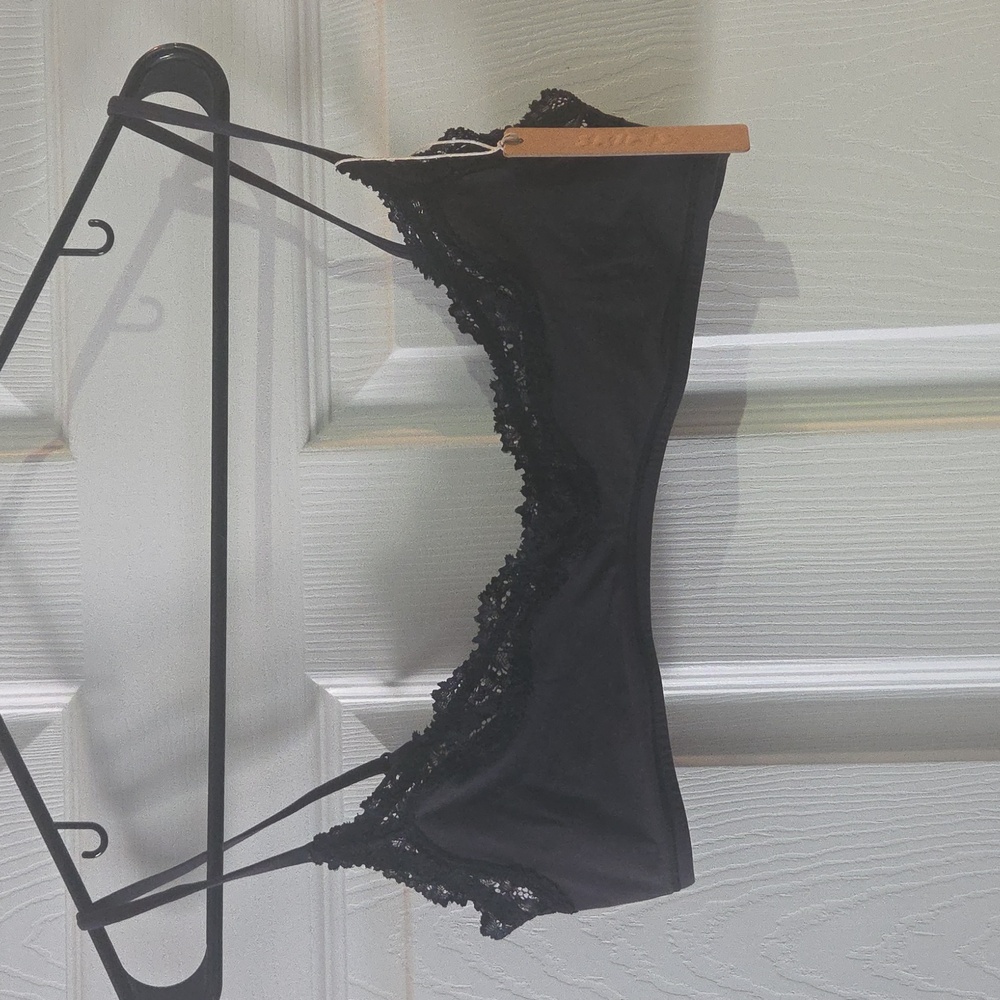 SKIMS Black Lace Trim Bandeau